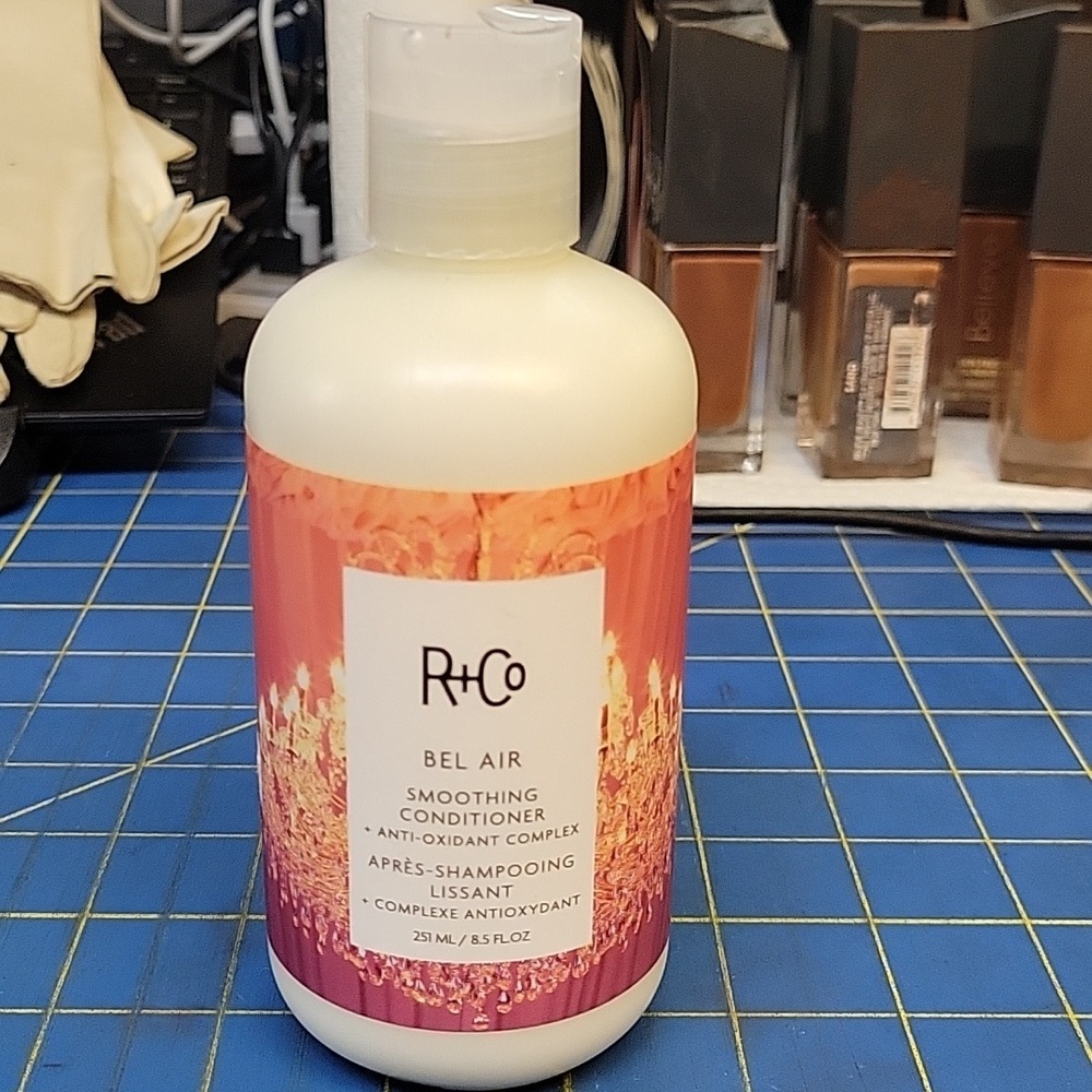 R+Co Bel Air Smoothing Conditioner New Sealed 251ml Bottle